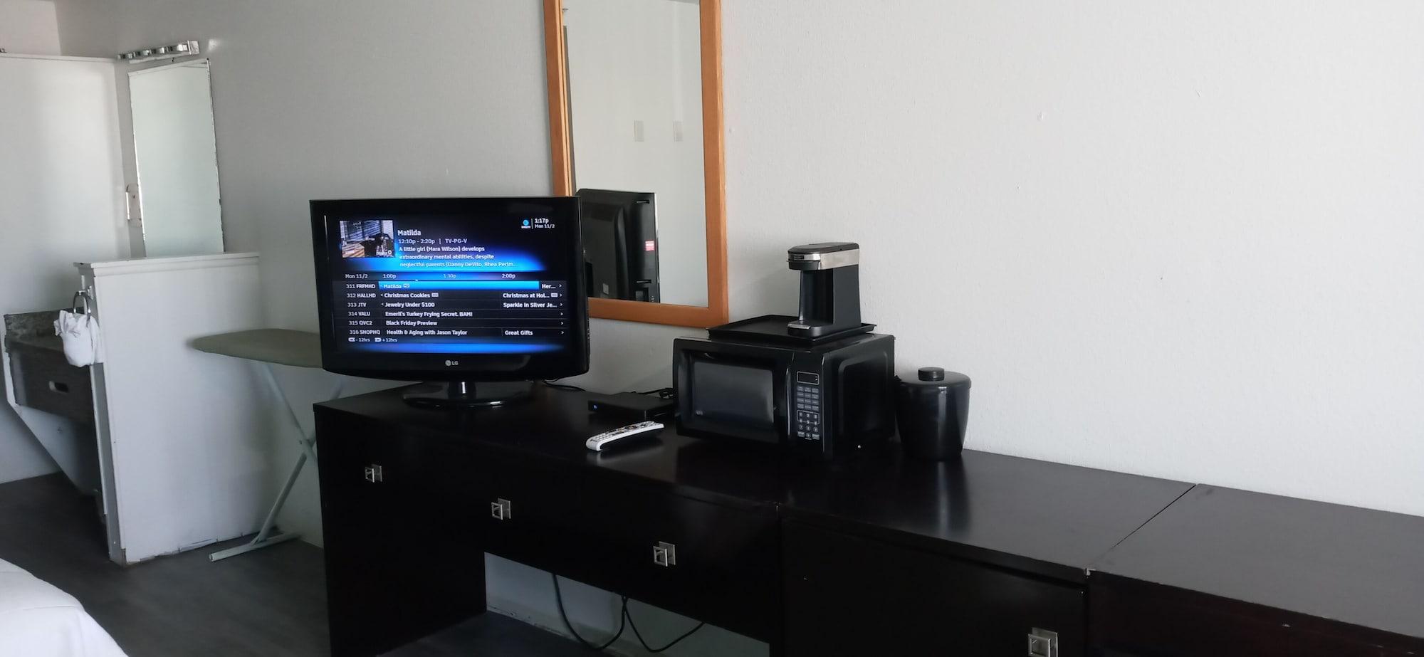 Nampa Inn&Suites Bagian luar foto