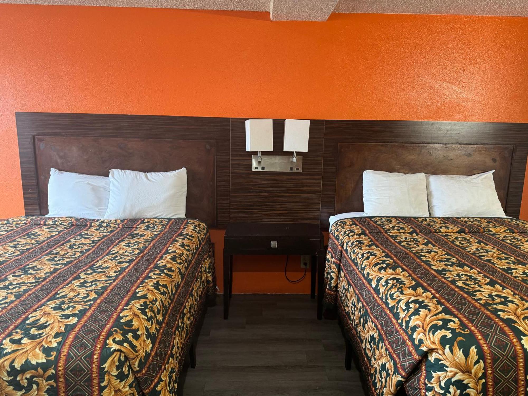 Nampa Inn&Suites Bagian luar foto