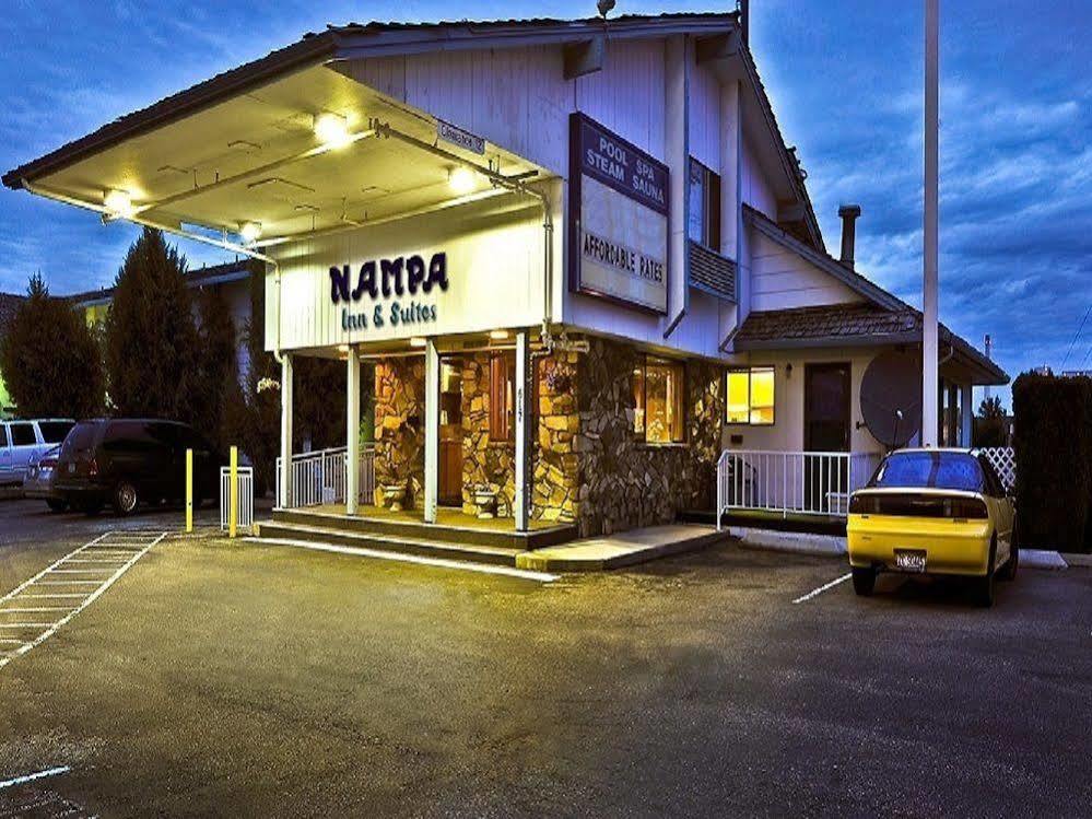Nampa Inn&Suites Bagian luar foto