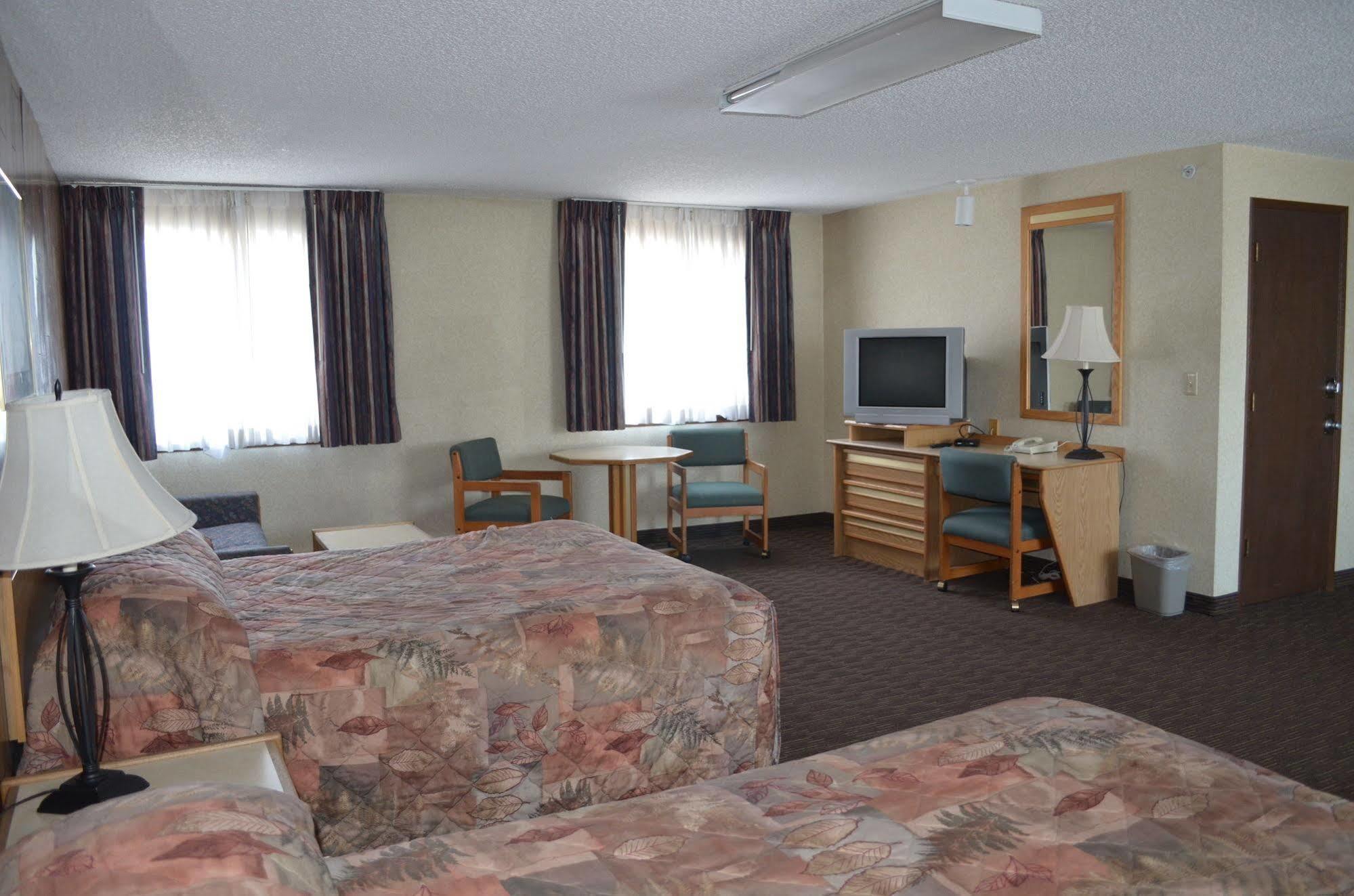 Nampa Inn&Suites Bagian luar foto